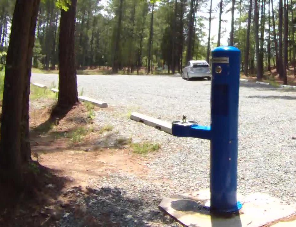 Water fountain in car park on Pittard Sears Road